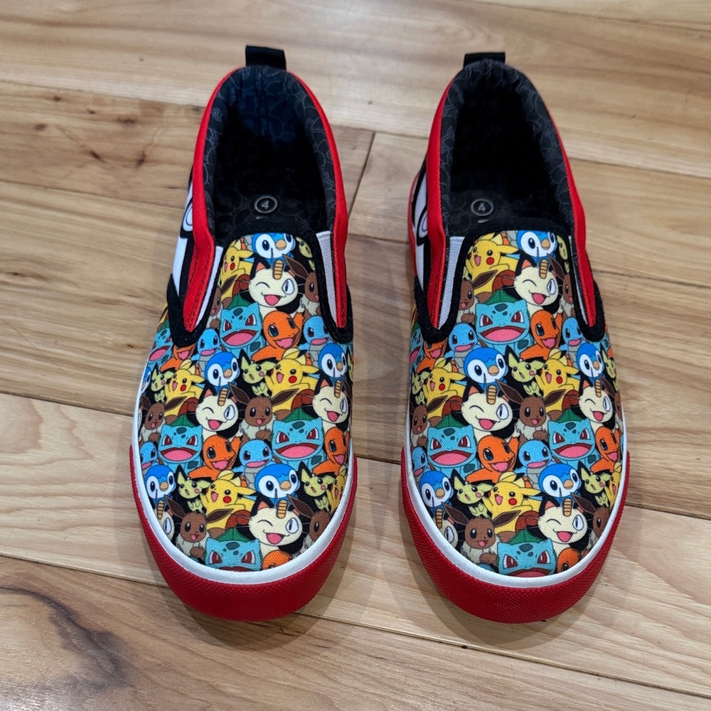 Pokémon Slip-On Boys Shoes Y4